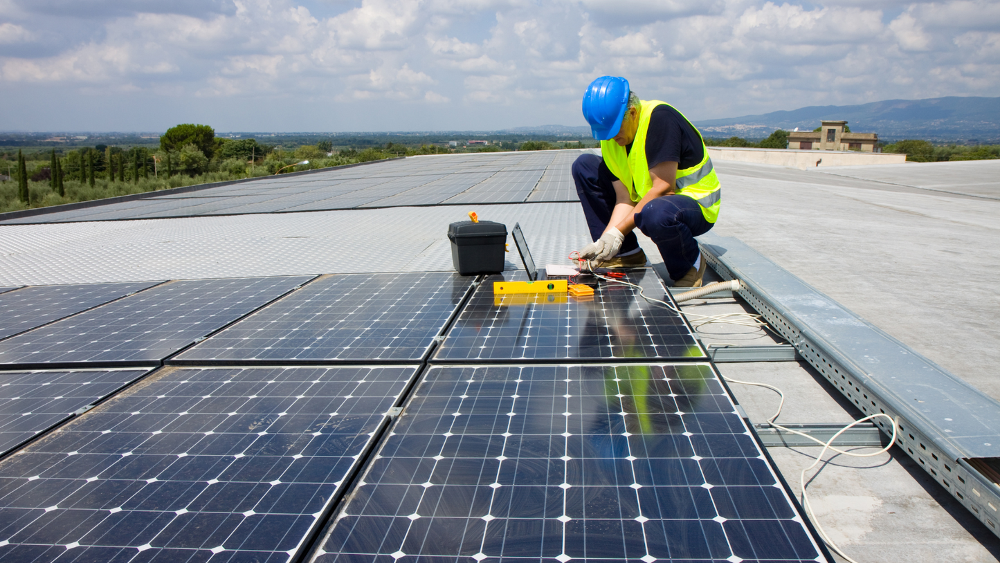 COMMERCIAL SOLAR INSTALLATION